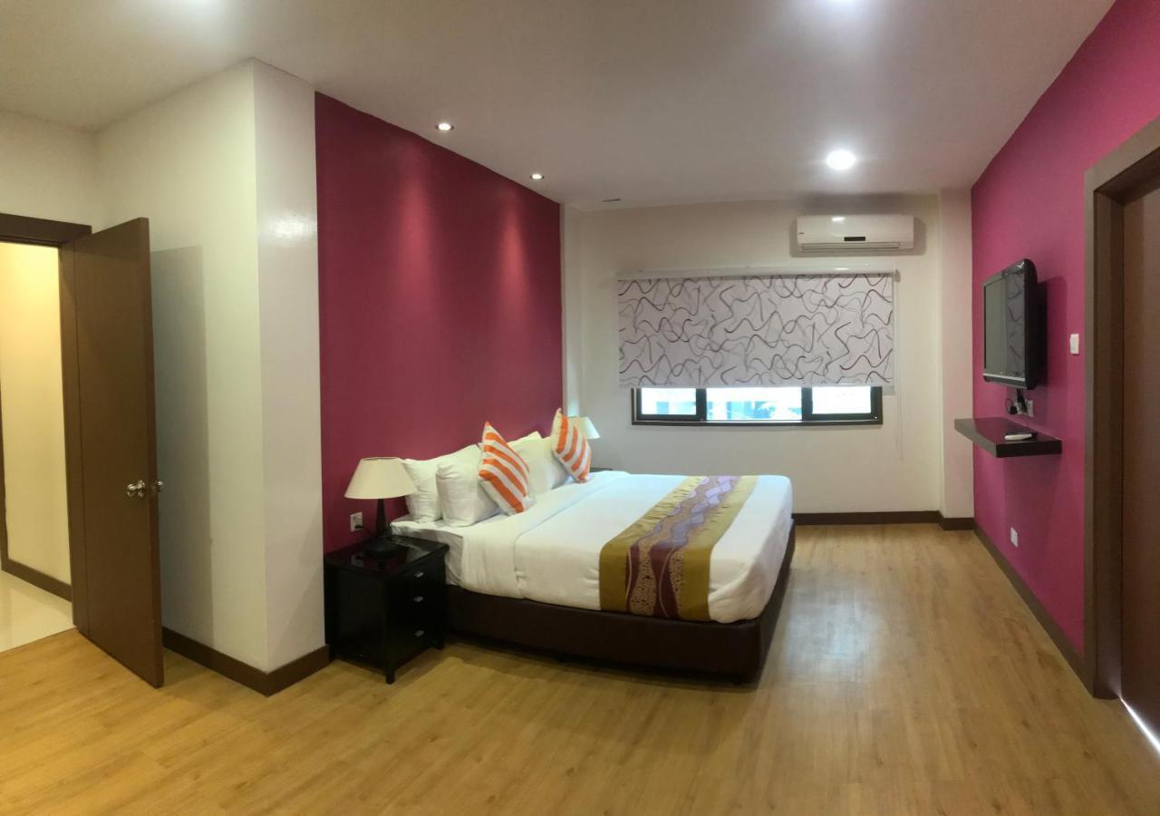 Rimbun Suites & Residences Бандар Сери Бегаван Екстериор снимка