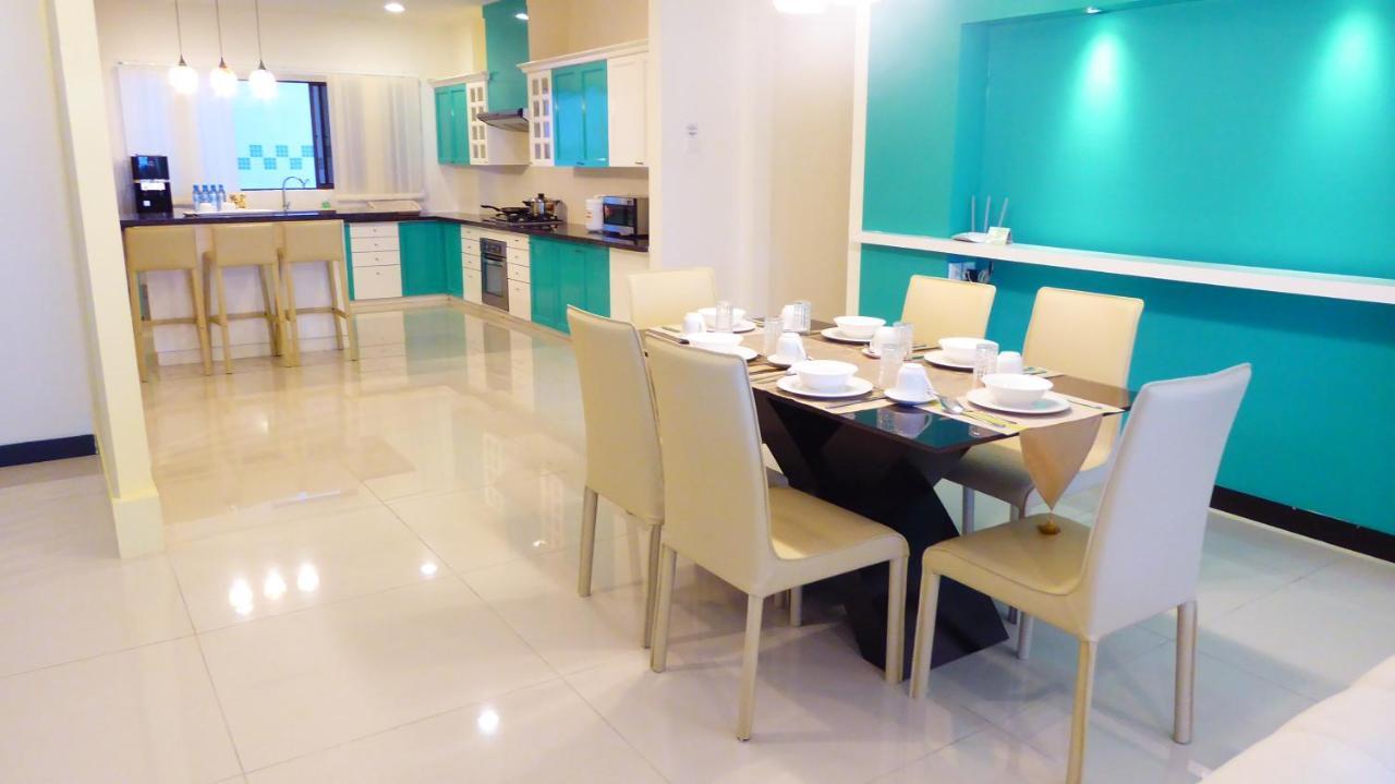 Rimbun Suites & Residences Бандар Сери Бегаван Екстериор снимка